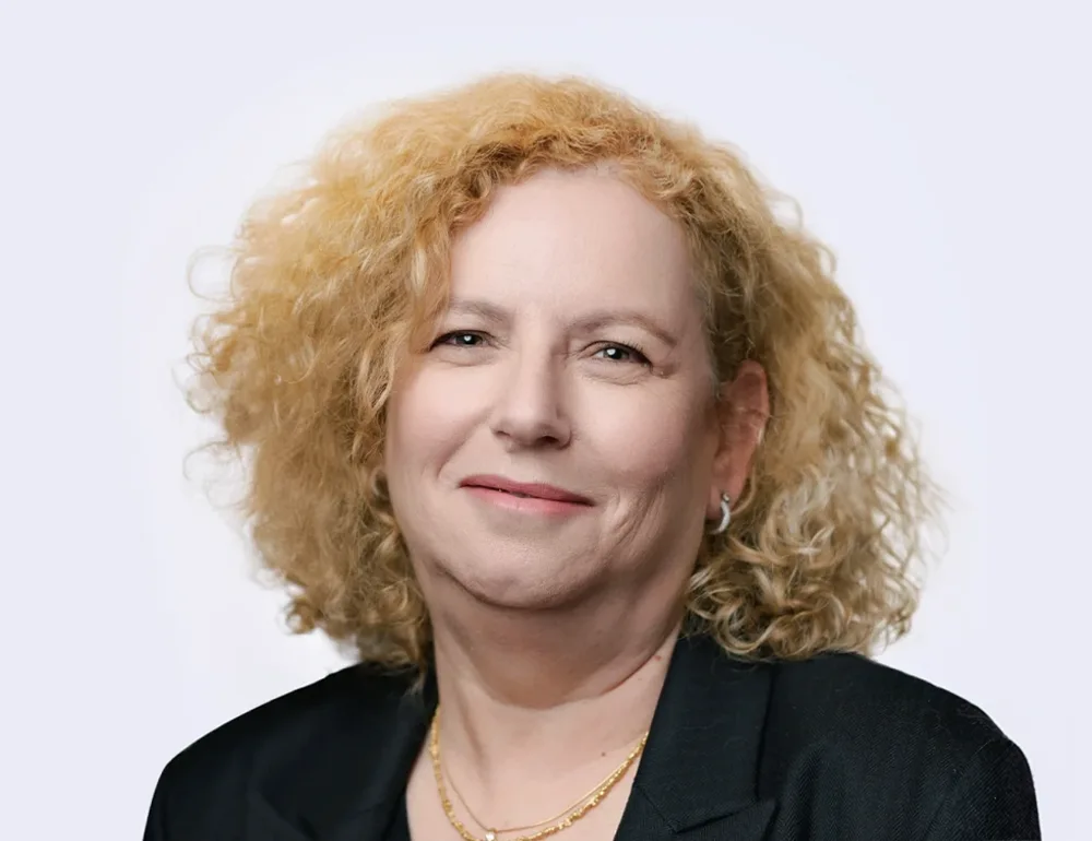 Einat Zuk