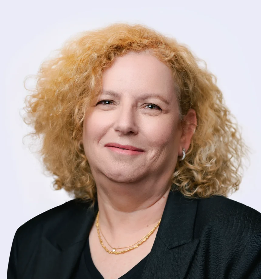 Einat Zuk